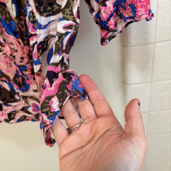 Talbots Pink Blue Abstract Blouse Small Floral 100% Rayon Elastic 3/4 Travel - Picture 7 of 10